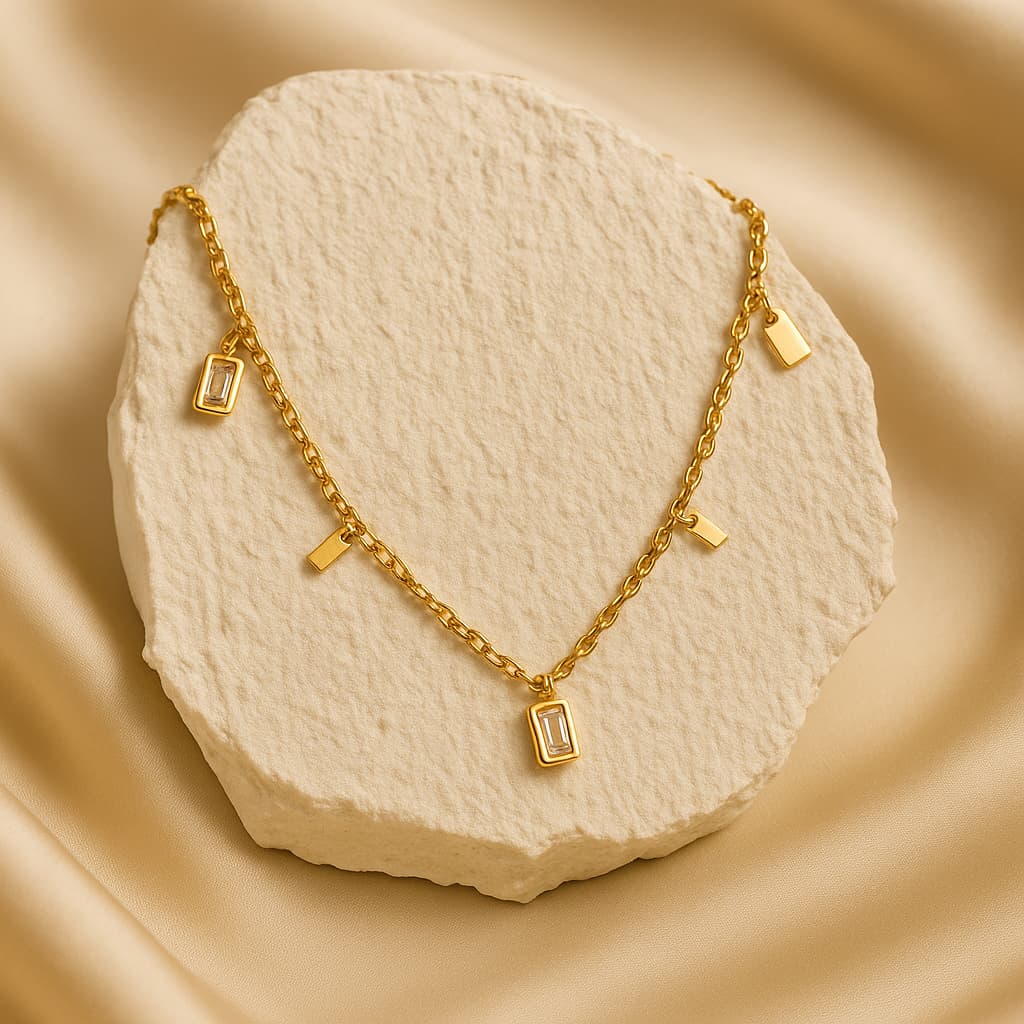 Stellara Neckpiece - 18 K Gold Plated