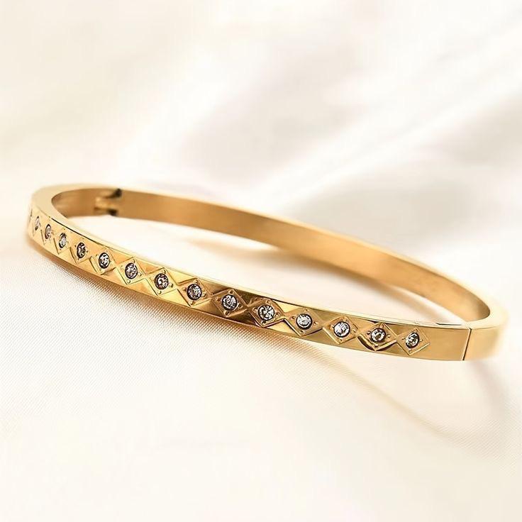 Minimal Stone Cuff Bracelet - 18 K Gold Plated