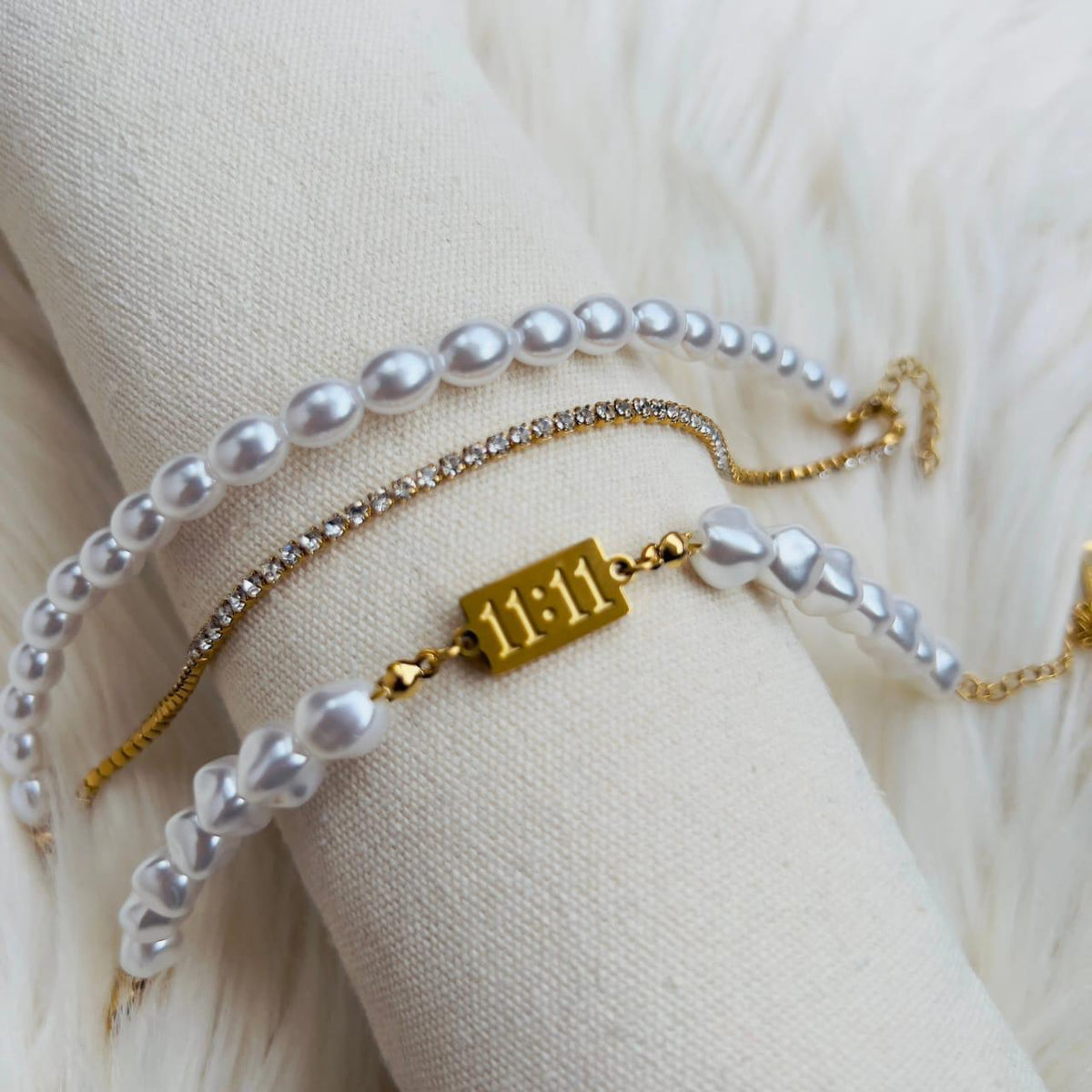 Pearl Essence Bracelet - 18 K Gold Plated