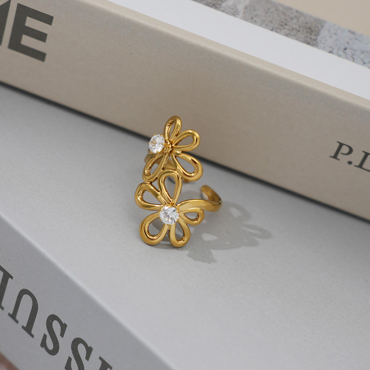 Blossom Ring - 18 K Gold Plated (Adjustable)
