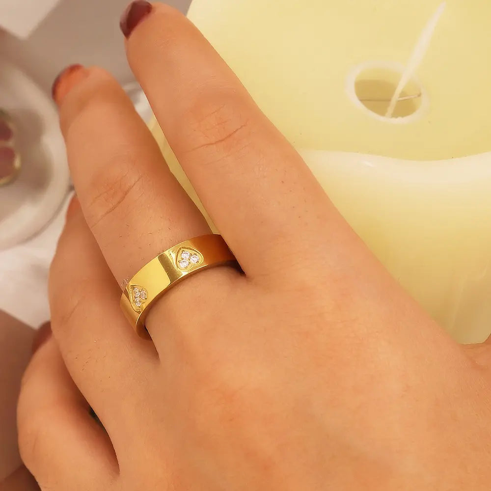 Adore Me Ring - 18 K Gold Plated