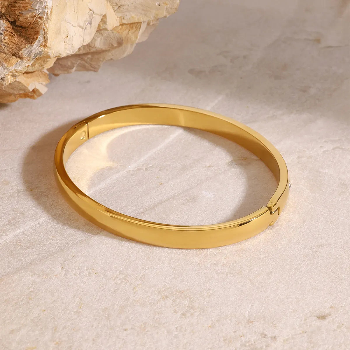 Bond of Love Bracelet - 18 K Gold Plated