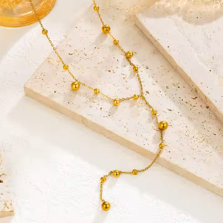 Nayra Neckpiece - 18 K Gold Plated