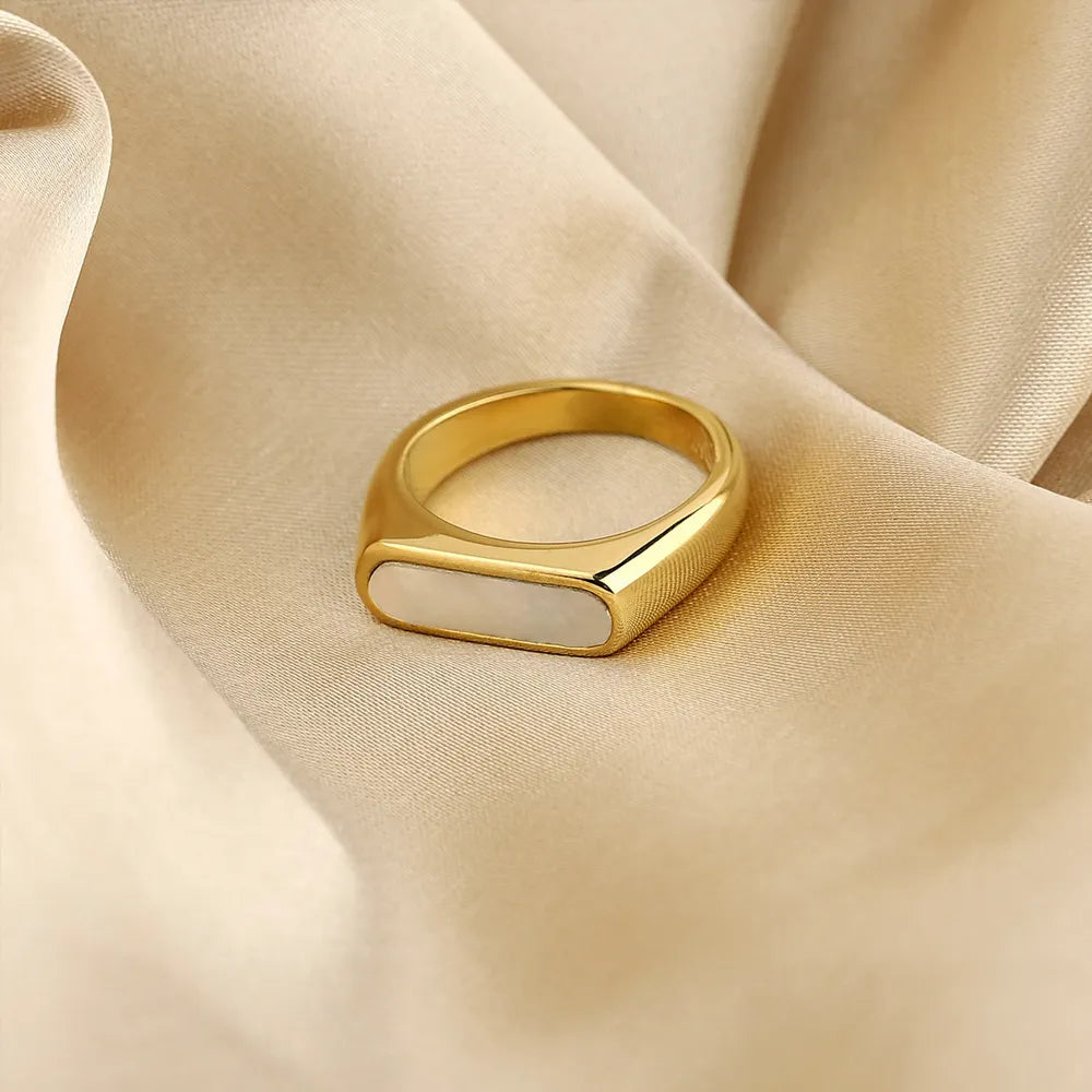 Seashell Ring - 18 K Gold Plated