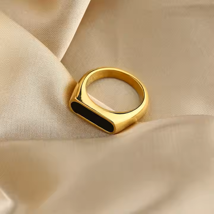 Seashell Ring - 18 K Gold Plated