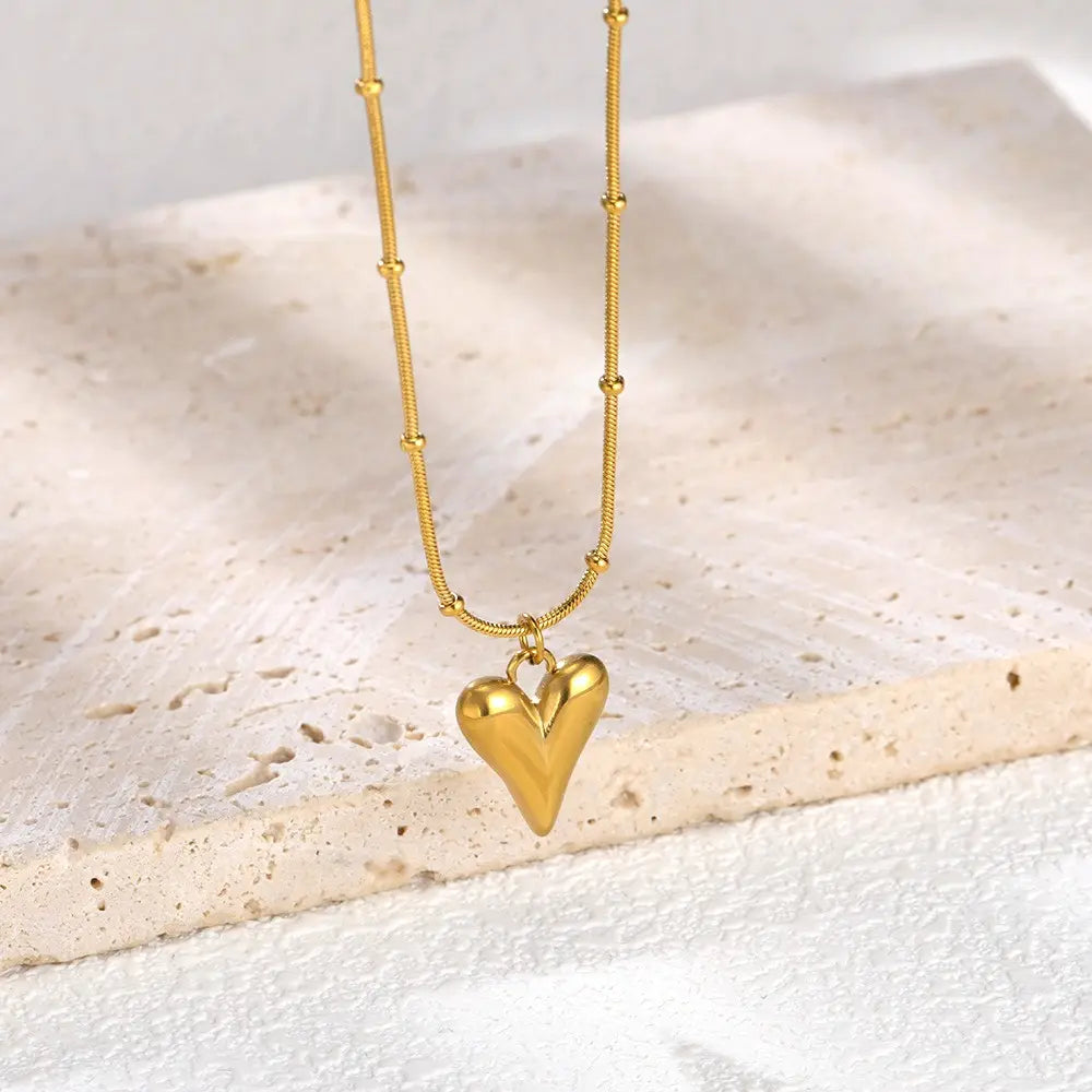 Amora Pendant Set - 18 K Gold Plated