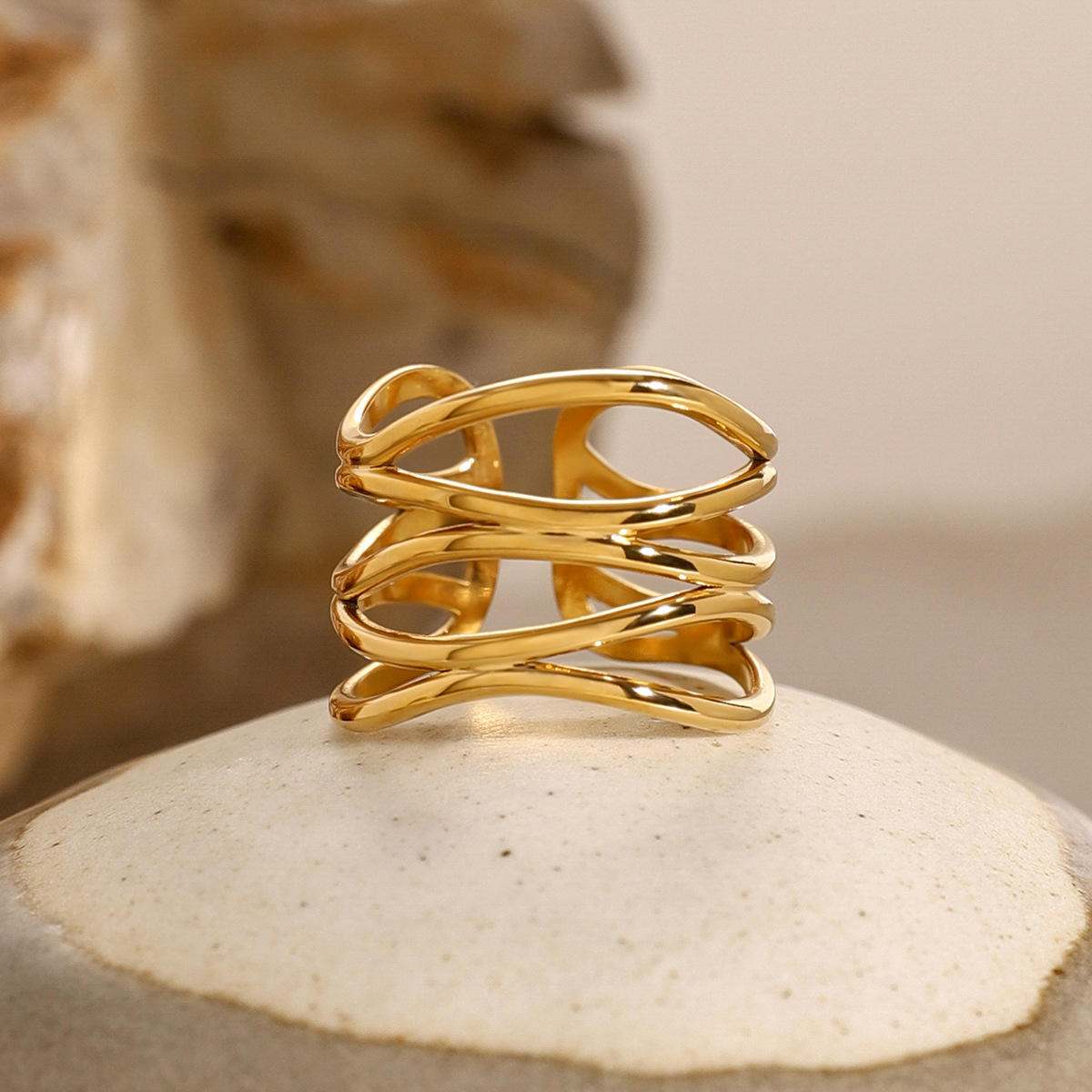 Wavora Cuff Bracelet - 18 K Gold Plated