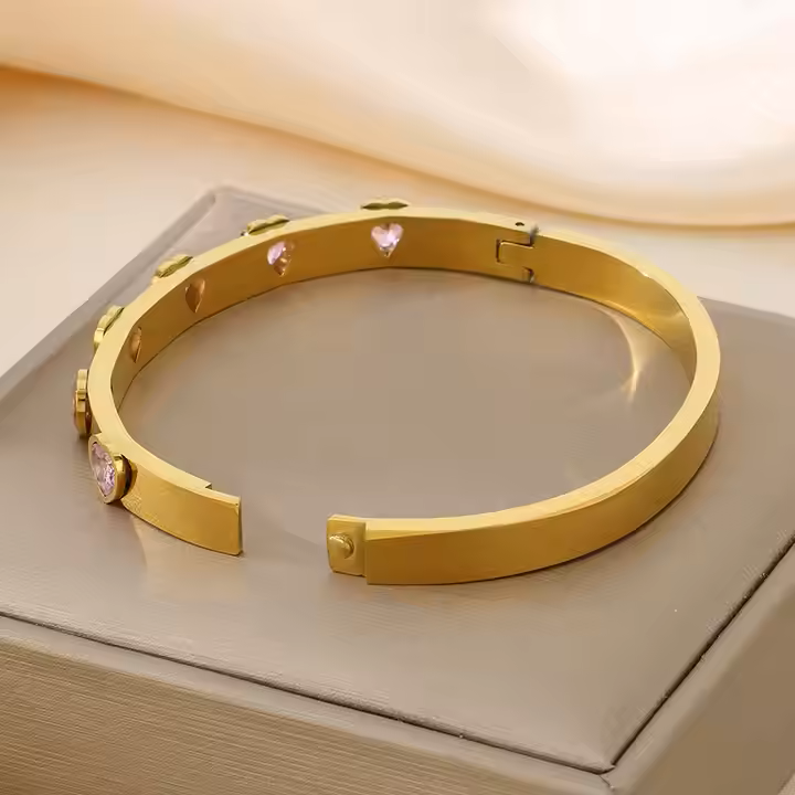 Sweetheart Charm Bracelet - 18 K Gold Plated