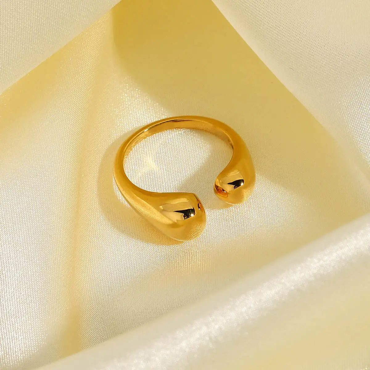 EverClassic Ring - 18 K Gold Plated (Adjustable)