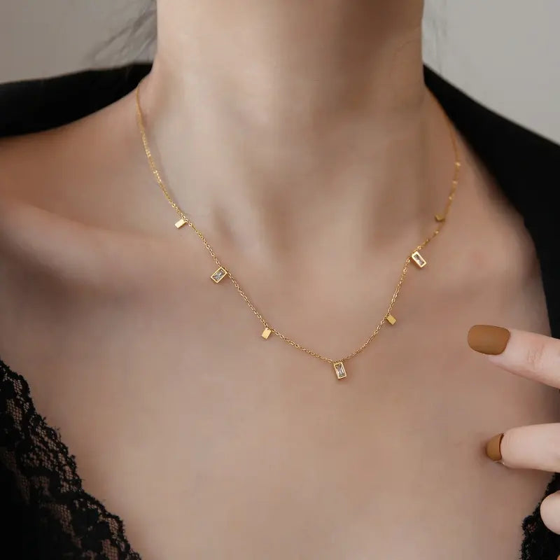 Stellara Neckpiece - 18 K Gold Plated