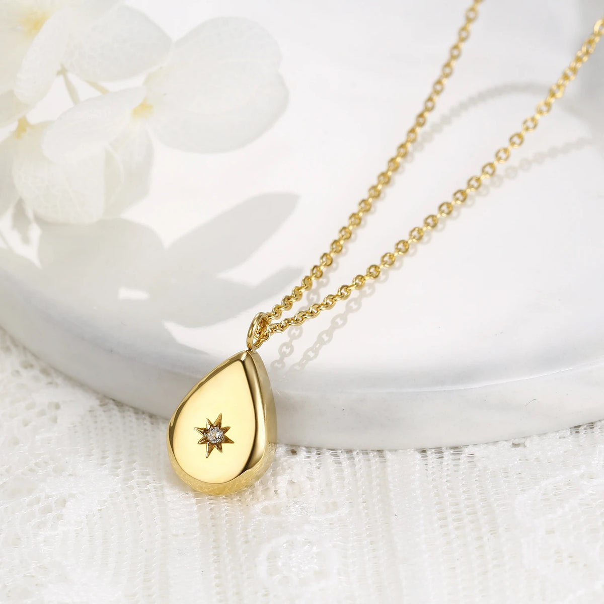 Petal Drops Pendant Set - 18 K Gold Plated