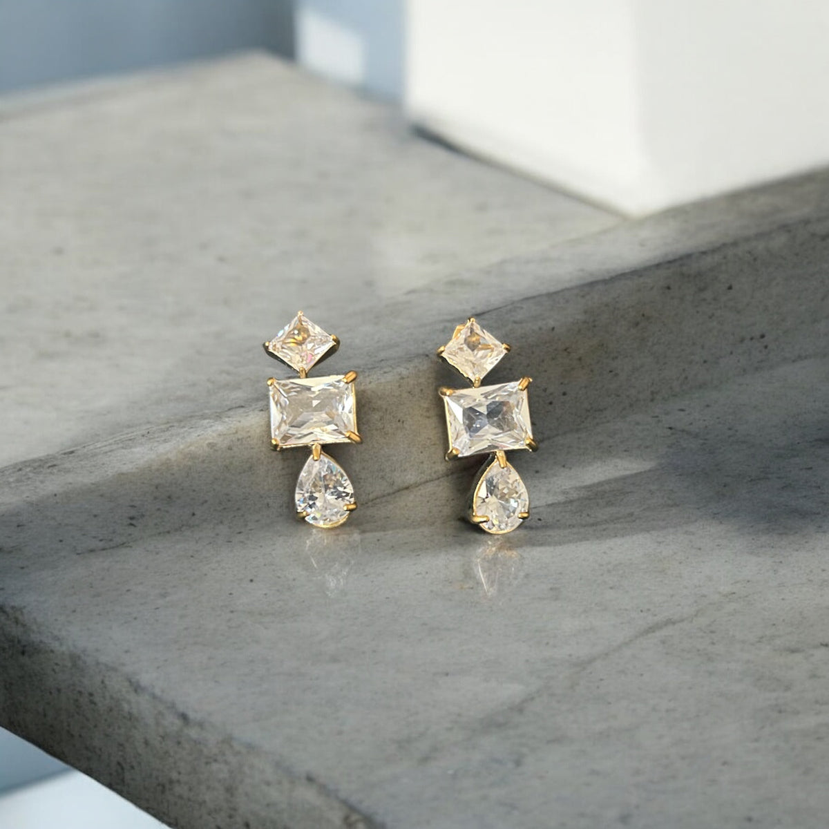 Silk Drop Earring - 18 K Gold Plated