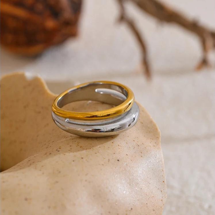 Elara Dual Ring - 18 K Gold Plated