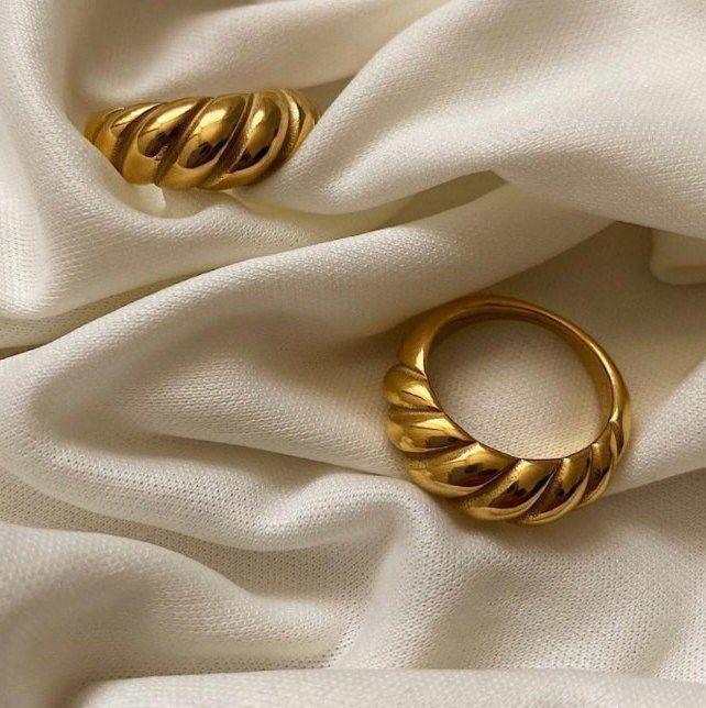 Luna Croissant Band Ring - 18 K Gold Plated