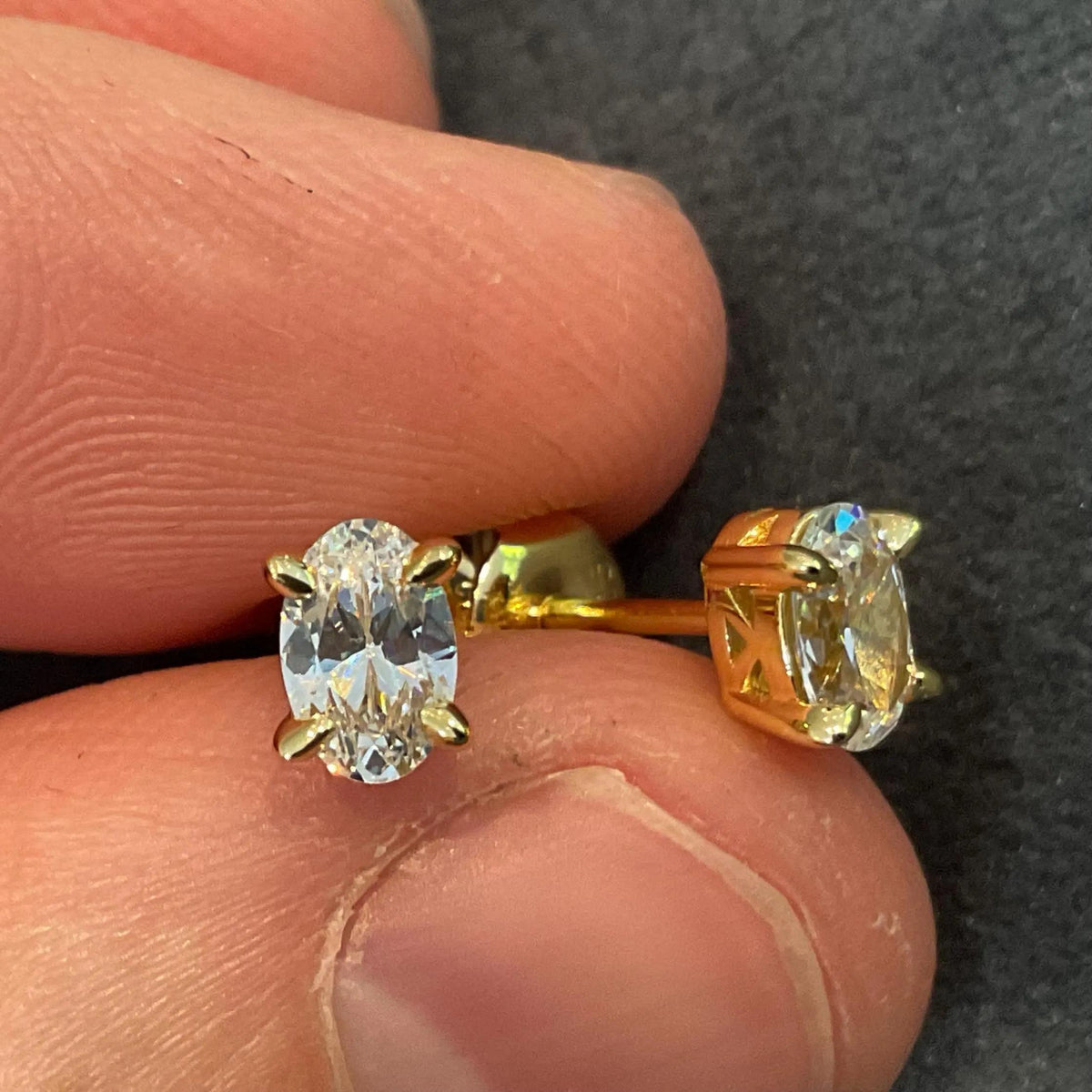 Avira Studs - 18 K Gold Plated
