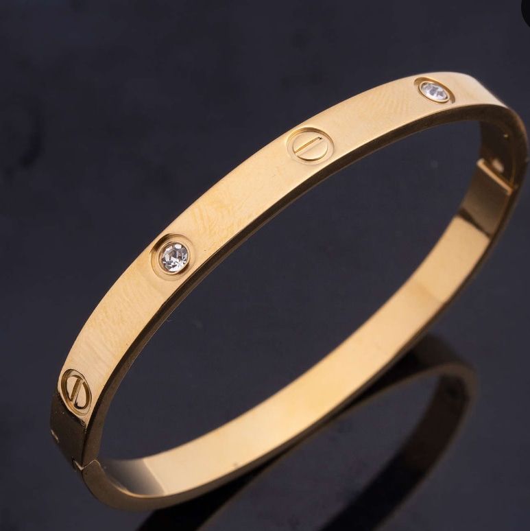 Everyday Luxe Bracelet - 18 K Gold Plated