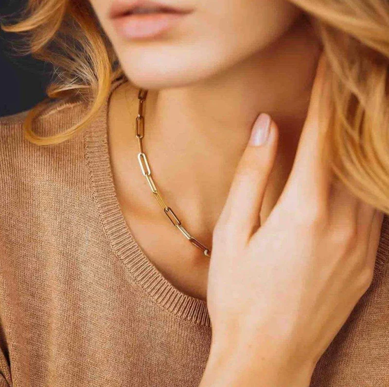 Pendant Chain for Women: Elegant Everyday Styles by The Lilblingz Enterprises