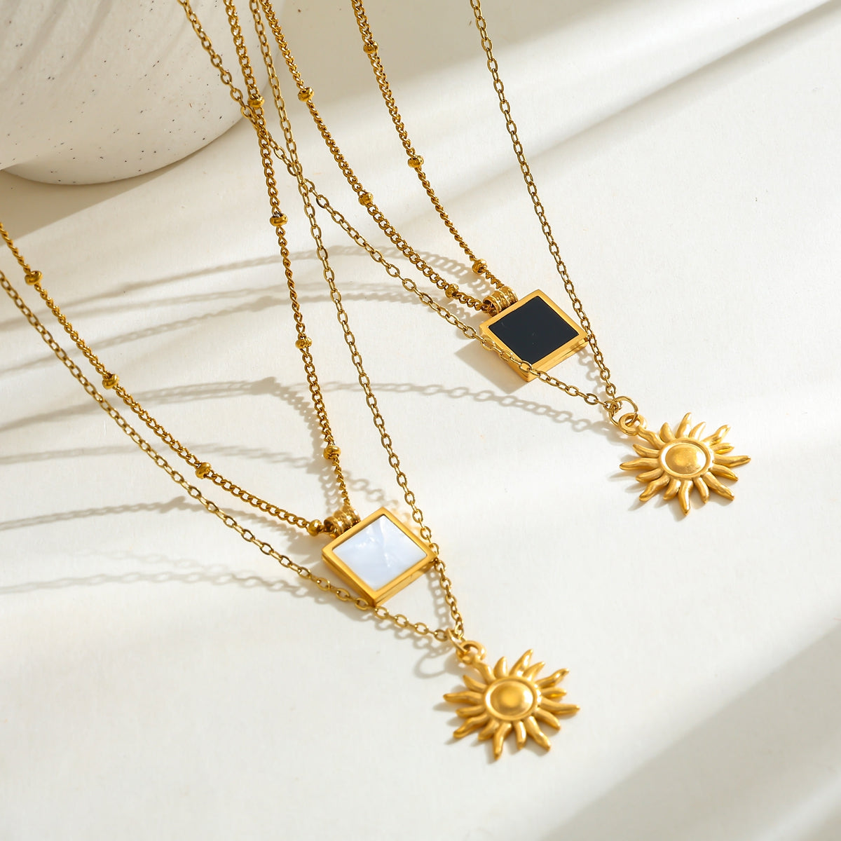 Sun Kissed Neckpiece - 18 K Gold Plated