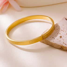 Everyday Glow Bracelet- 18 K Gold Plated