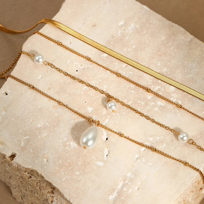 Rich Girl Neckpiece- 18 K Gold Plated
