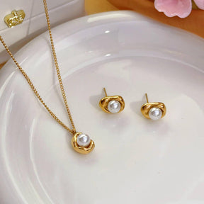 Maris Pendant Set - 18 K Gold Plated