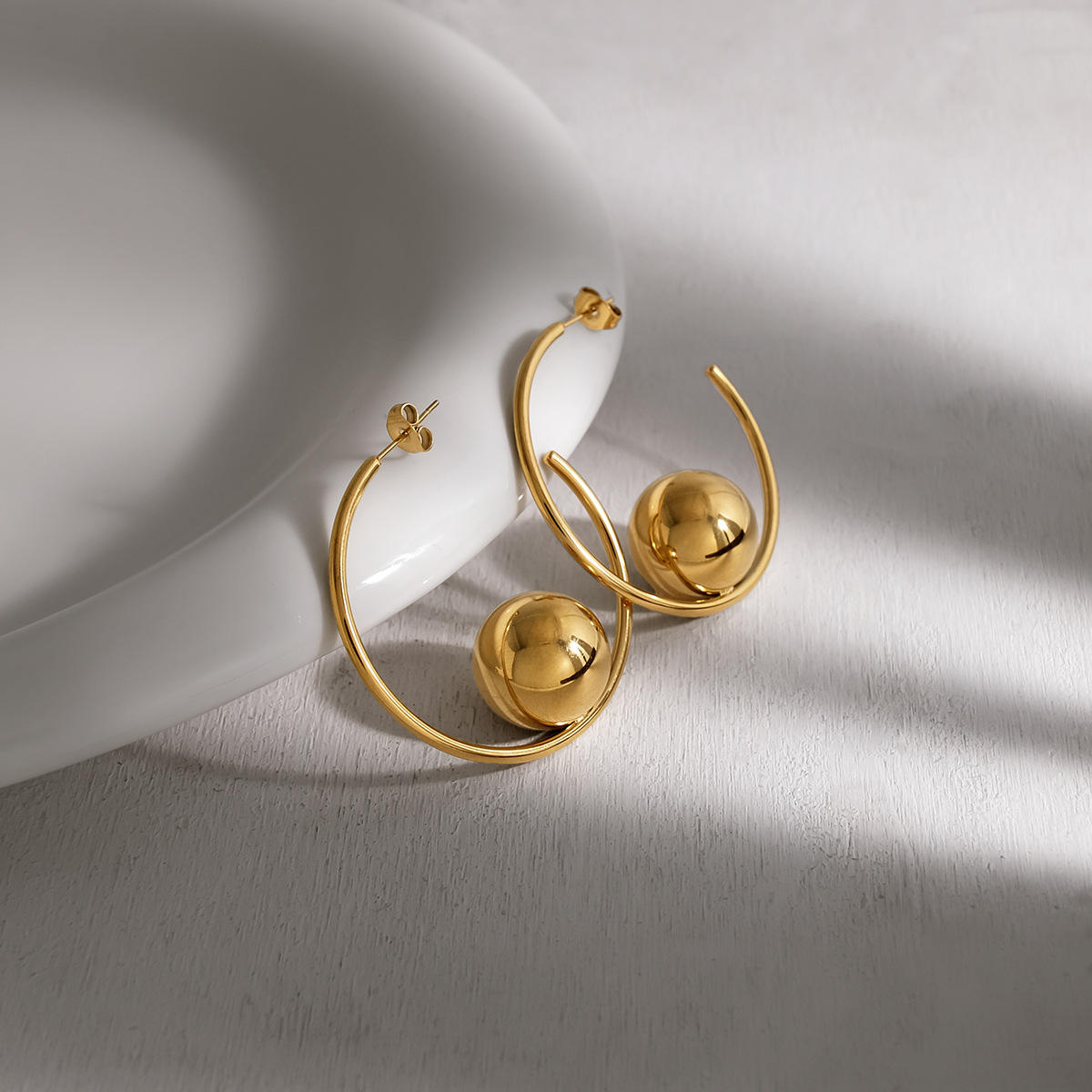 Moony Earring - 18 K Gold Plated