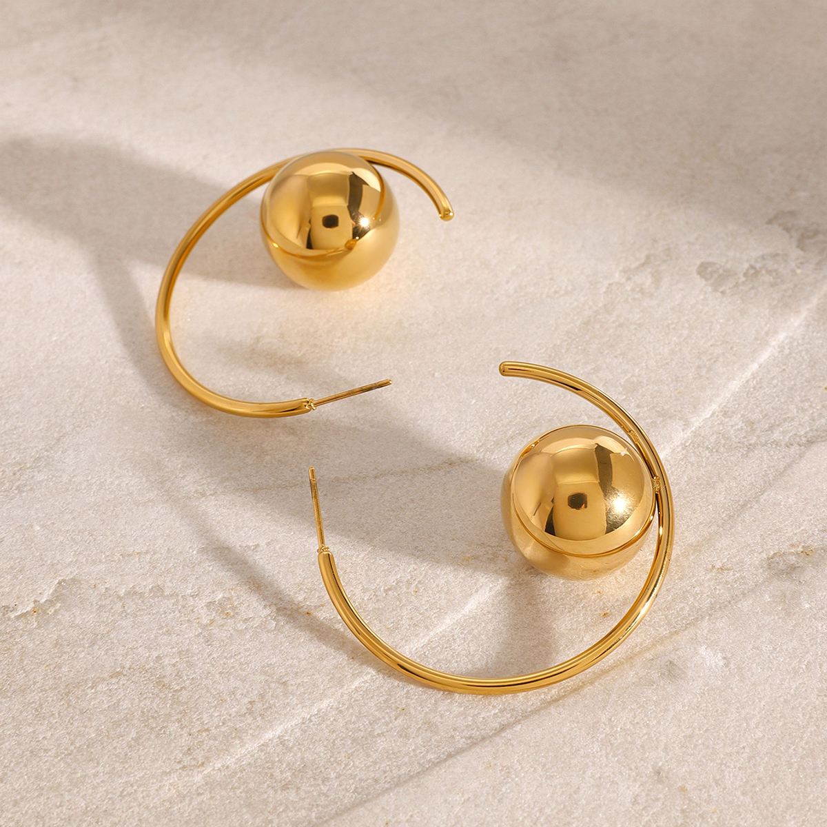Moony Earring - 18 K Gold Plated