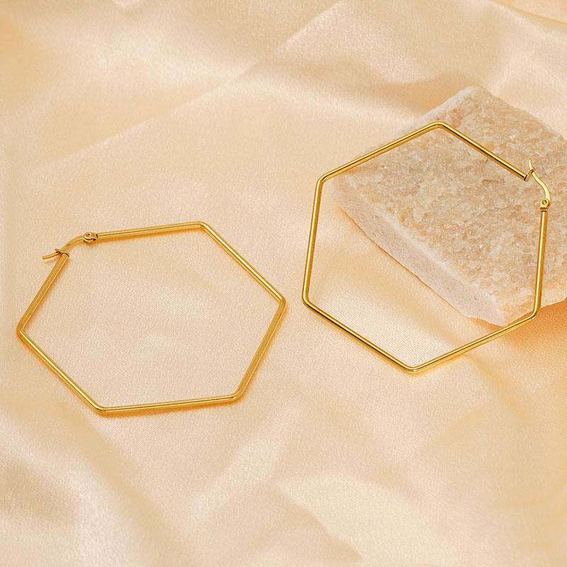 Hexagonal Hoop Earring - 18 K Gold Plated