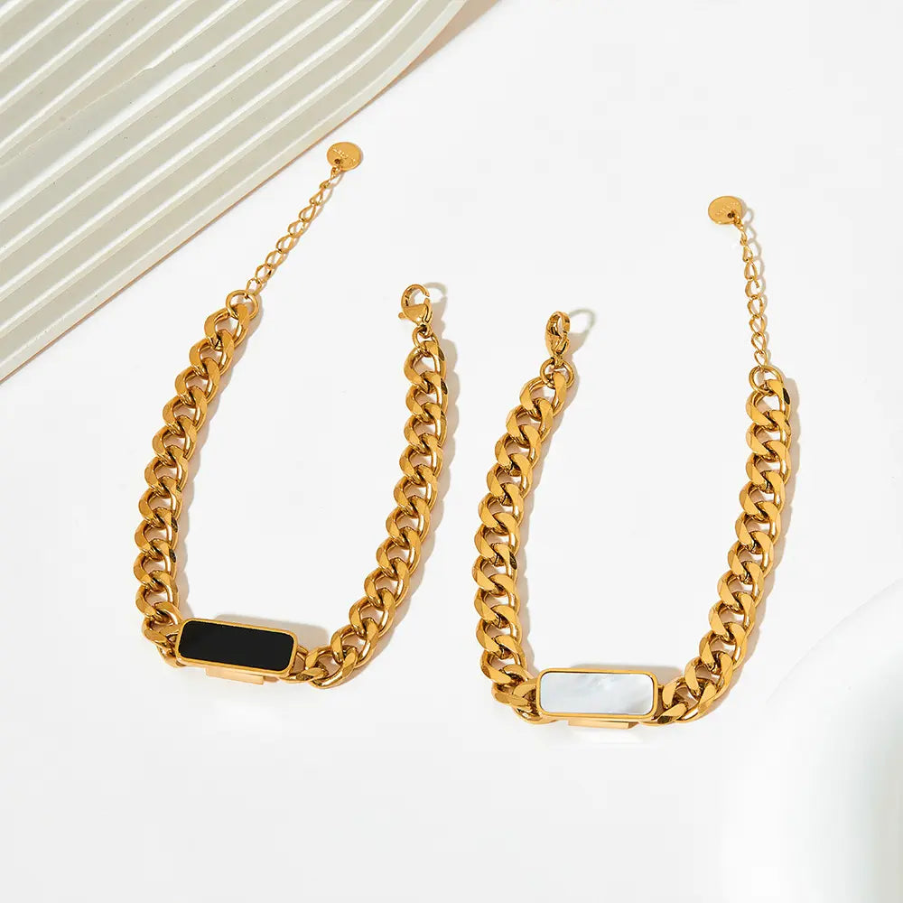 Knight Loop - 18 K Gold  (Men's Bracelet)