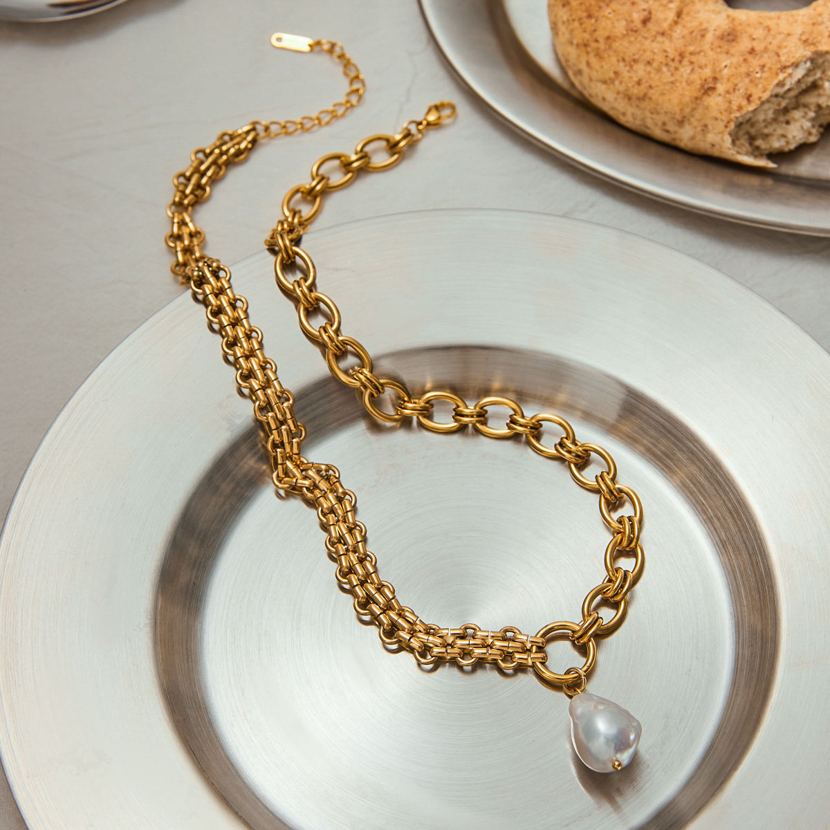 Majestee Neckpiece - 18 K Gold Plated
