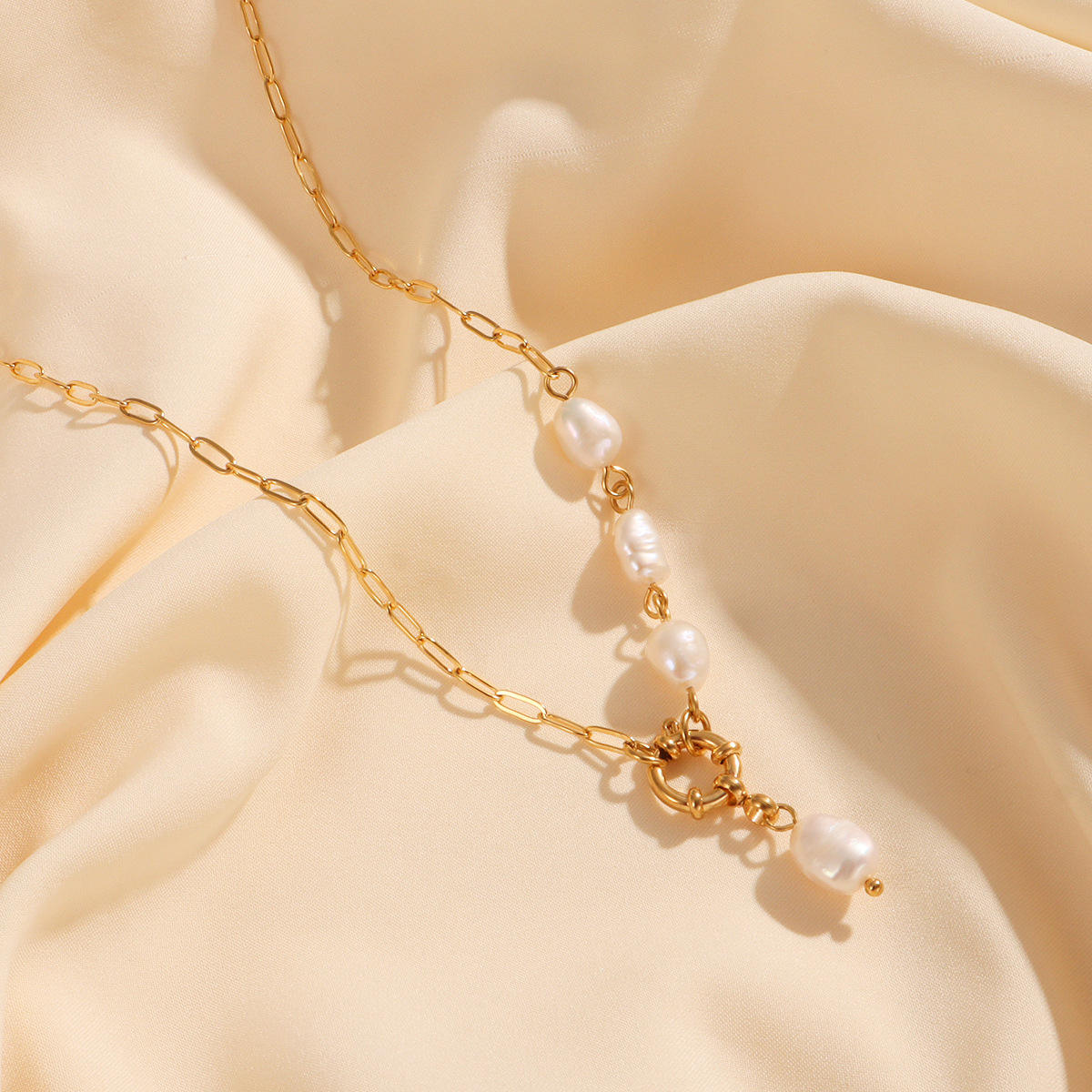 Searella Neckpiece - 18 K Gold Plated