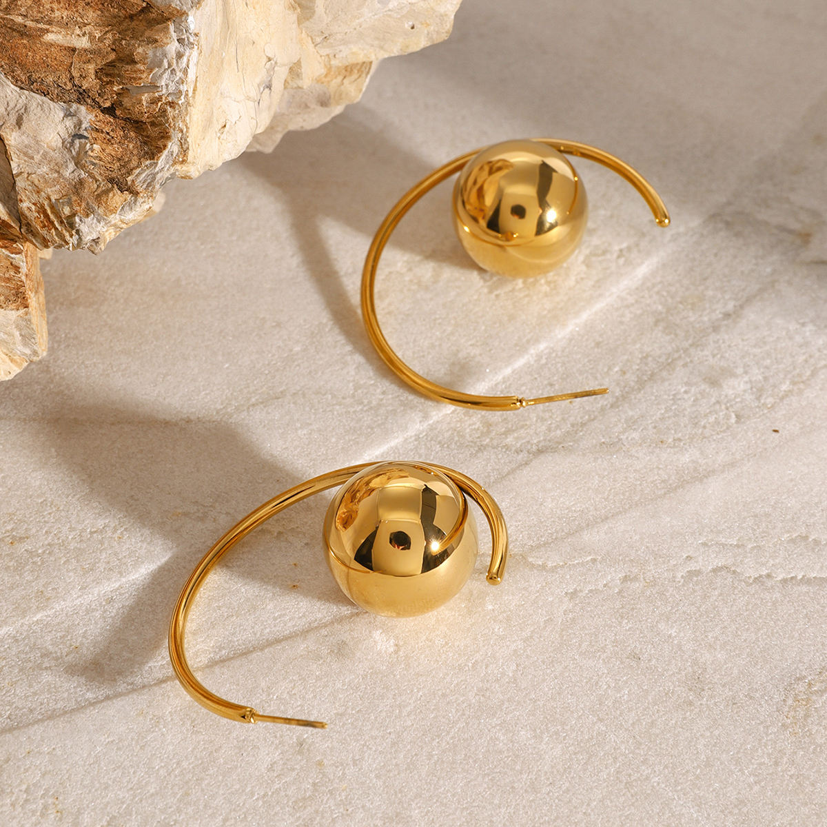 Moony Earring - 18 K Gold Plated