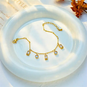 Royal Strand Bracelet - 18 K Gold Plated