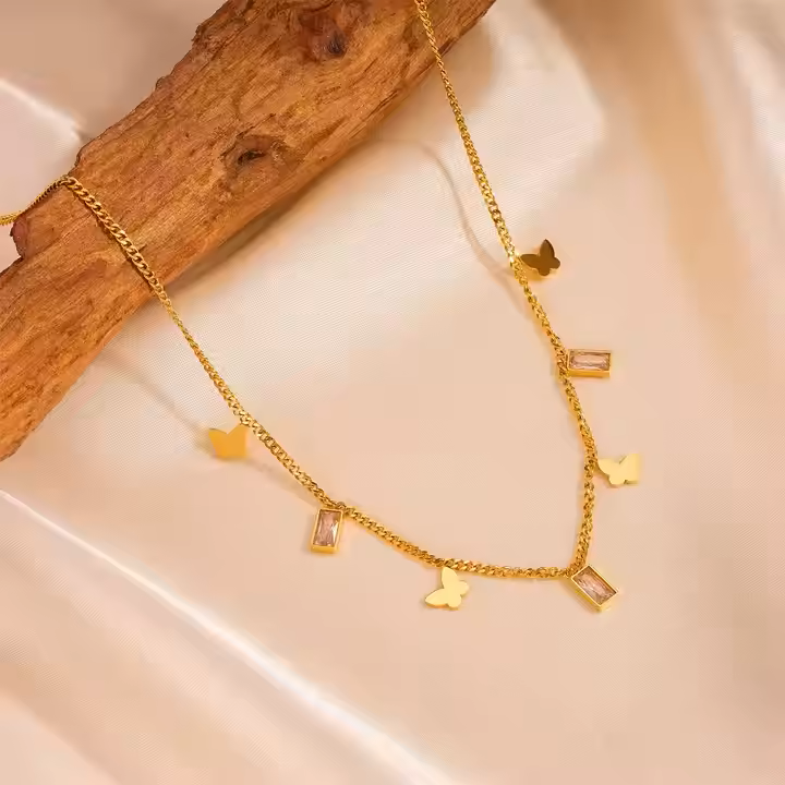 Belya Neckpiece - 18 K Gold Plated