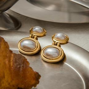 Majestic Pearl Earring - 18 K Gold Plated