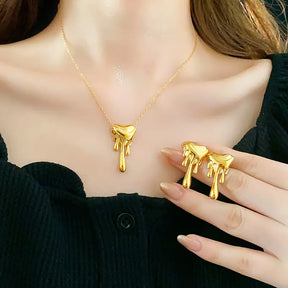 Amorie - 18 K Gold Plated
