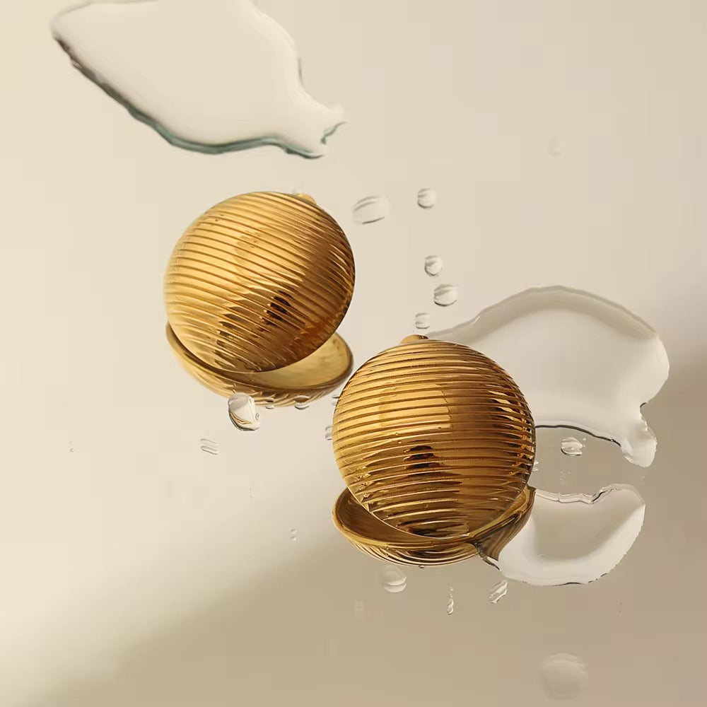 Rebel Glow Earring- 18 K Gold Plated