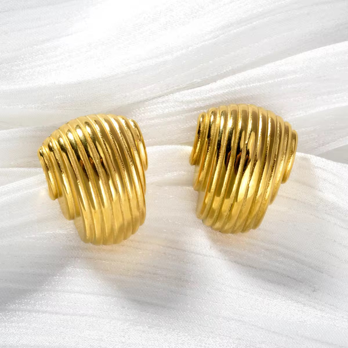 Bold Muse Earring- 18 K Gold Plated