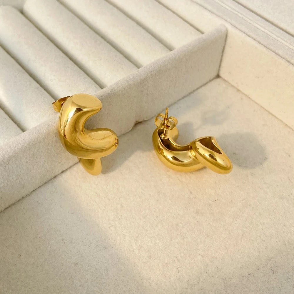 Meadow Glow Earring - 18 K Gold Plated