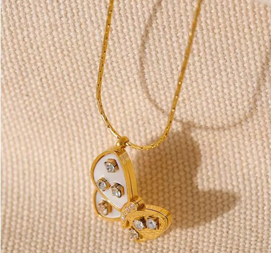 Quiet Spark Pendant - 18 K Gold Plated