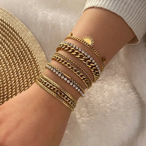 Tennis Charm Bracelet – 18K Gold Plated