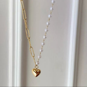 Pearla Neckpiece - 18 K Gold Plated
